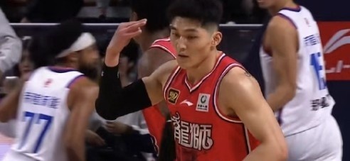  嗯！探长：李祥波慢慢打出来后 有球队为了他向广州询价
