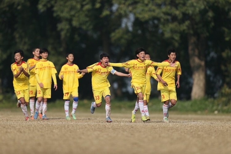  李璇：恒大足校和广州蒲公英合作的思路不错 若能达成将是双赢
