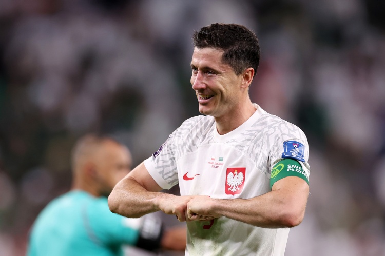  波兰队长莱万FIFA最佳投票：罗德里、亚马尔、卡瓦哈尔