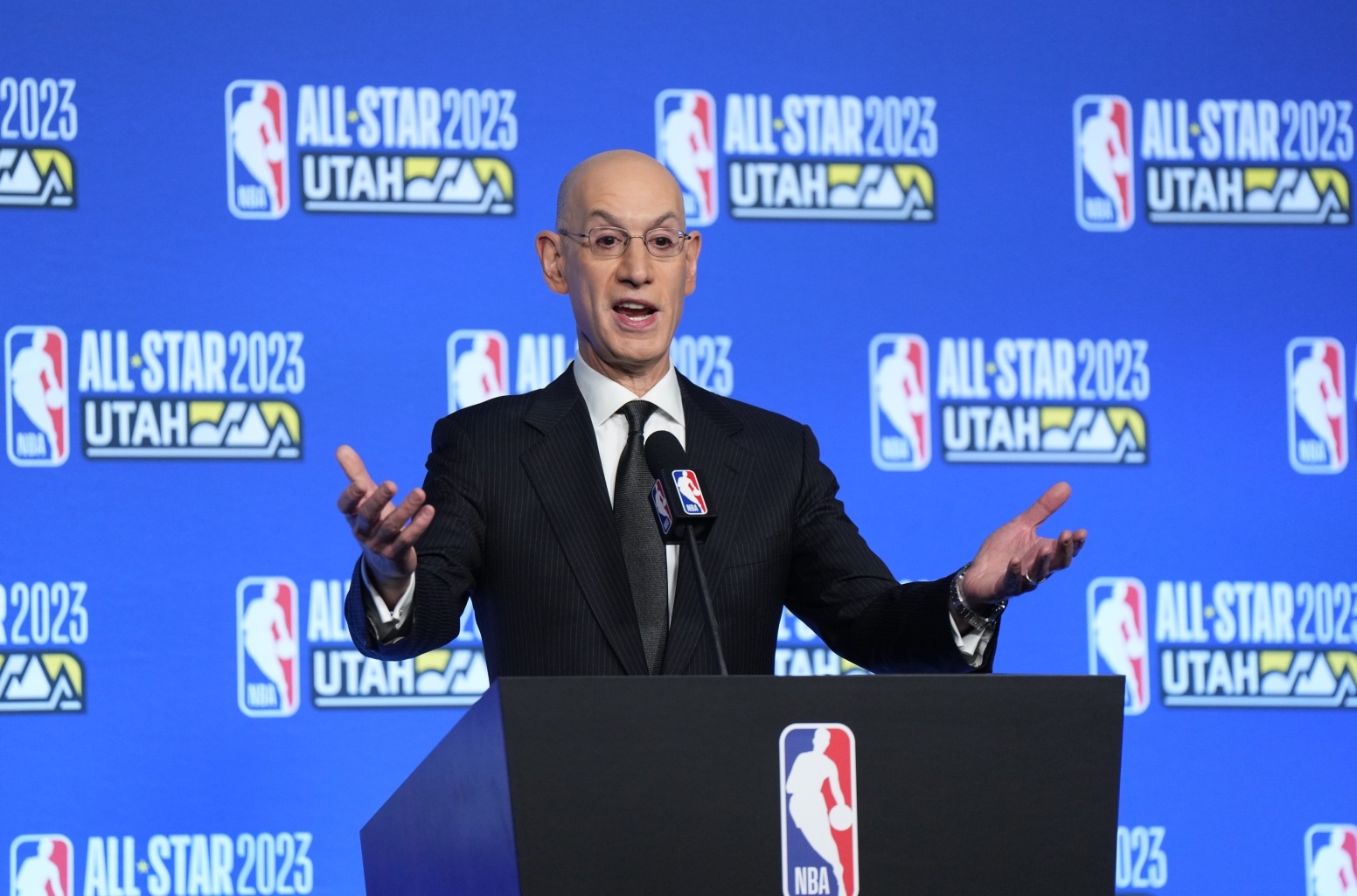  萧华：我们要讲好NBA故事 评论员和球迷们不能成为仅有的讲述者