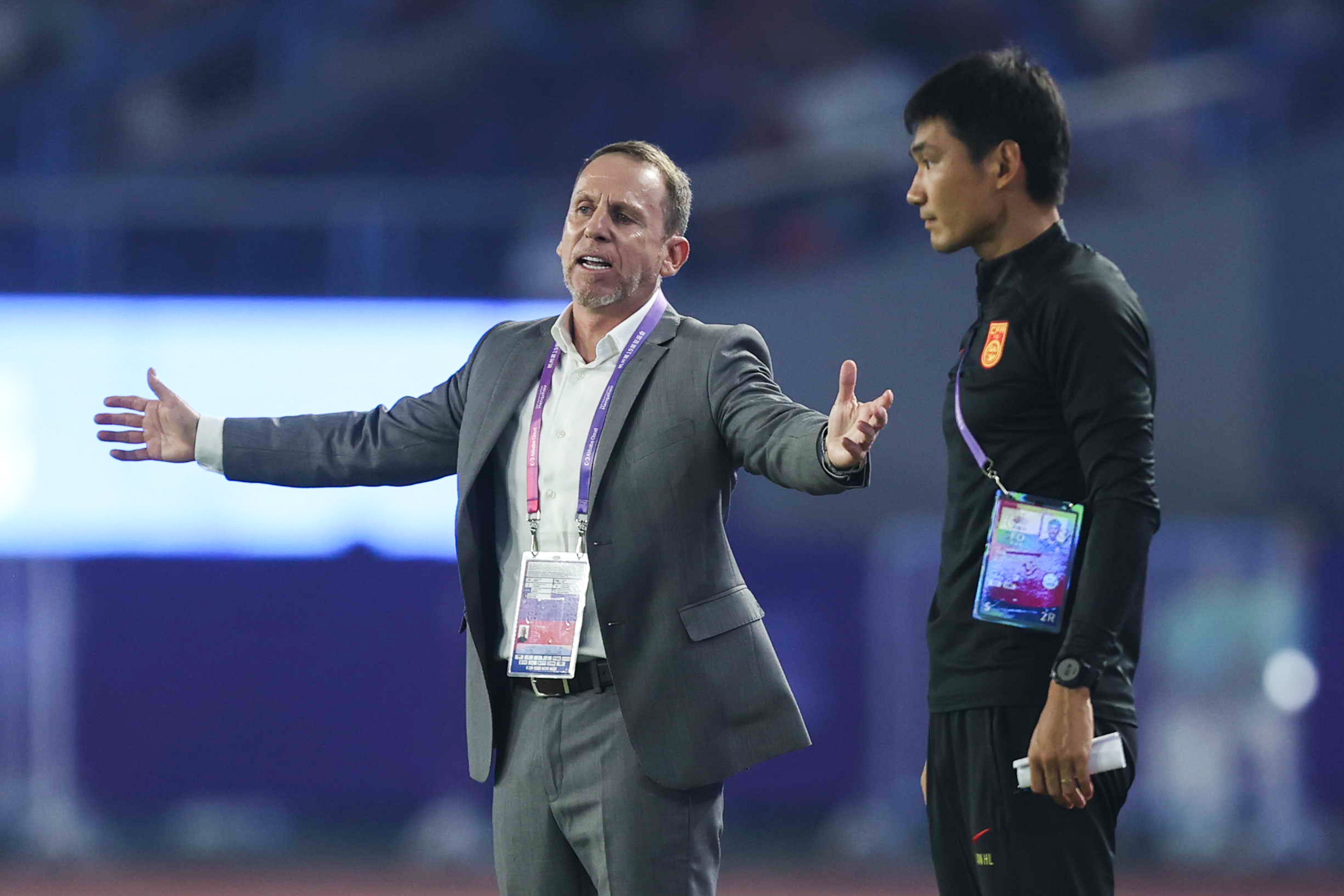  中国U20国青1-1战平泰国U20，赛后加练点球5-3胜出