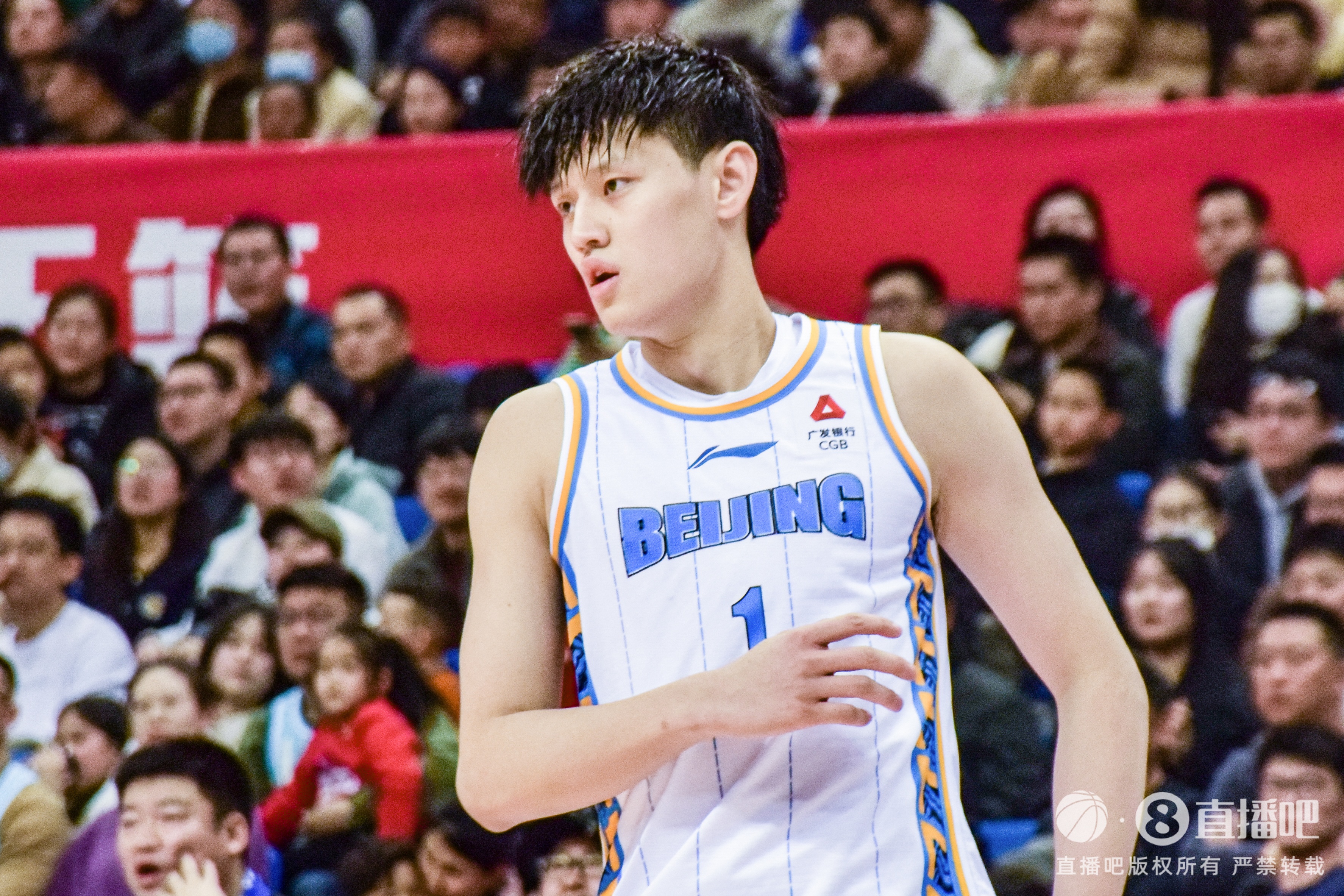  翟晓川社媒鼓励曾凡博：最高分只是开始 未来还有很多纪录