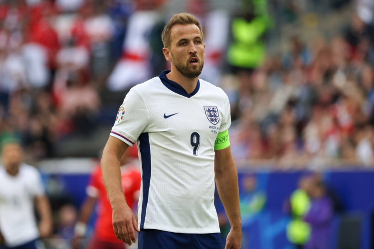  英格兰队长凯恩FIFA最佳投票：罗德里、 贝林厄姆、维尼修斯