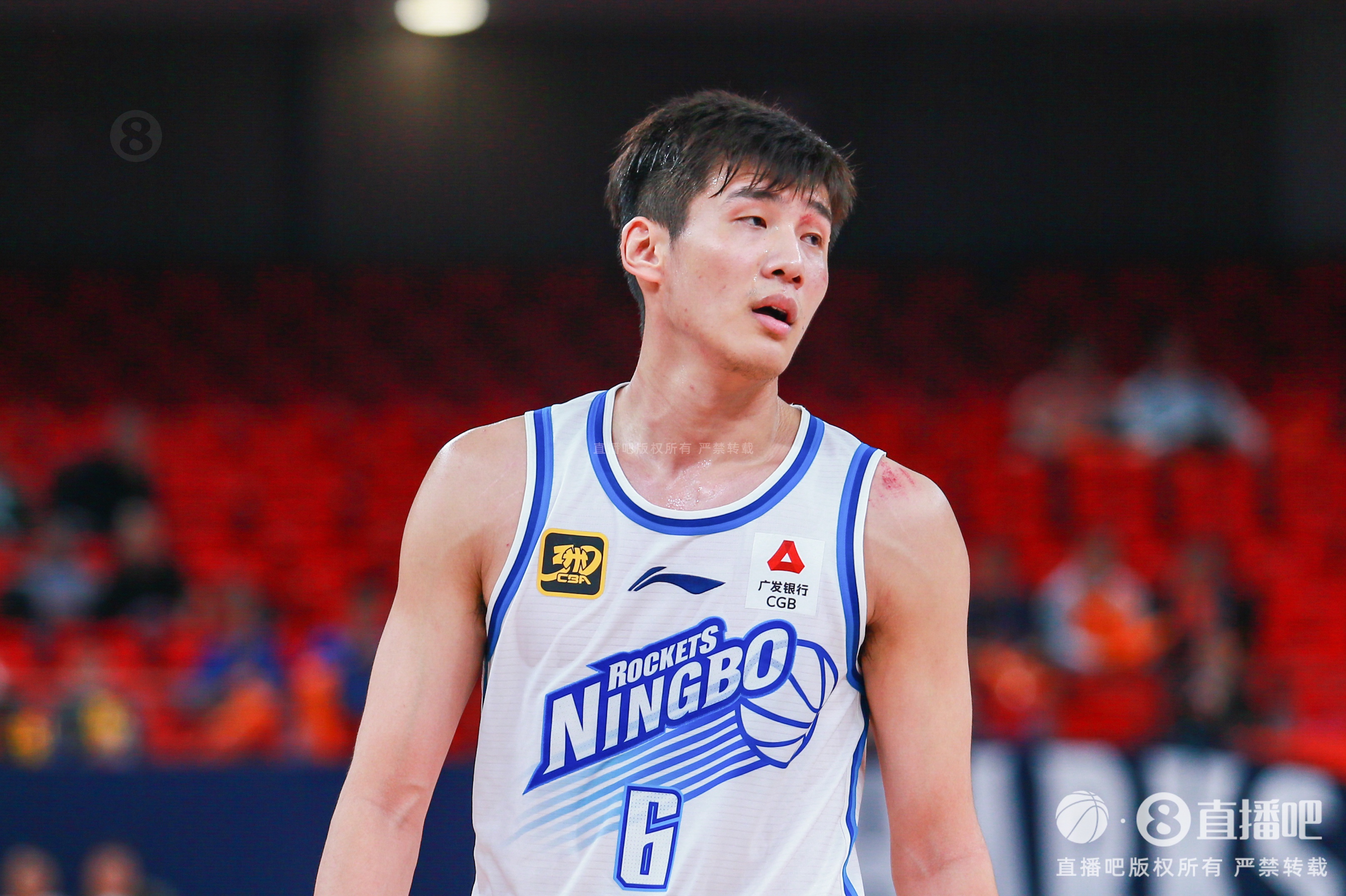 高效输出难救主！王俊杰11中7拿到20分5板 罚球8中6