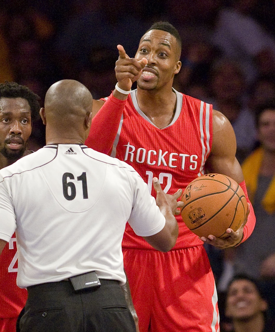  霍华德：我效力火箭时发推解放巴勒斯坦 差点被踢出NBA