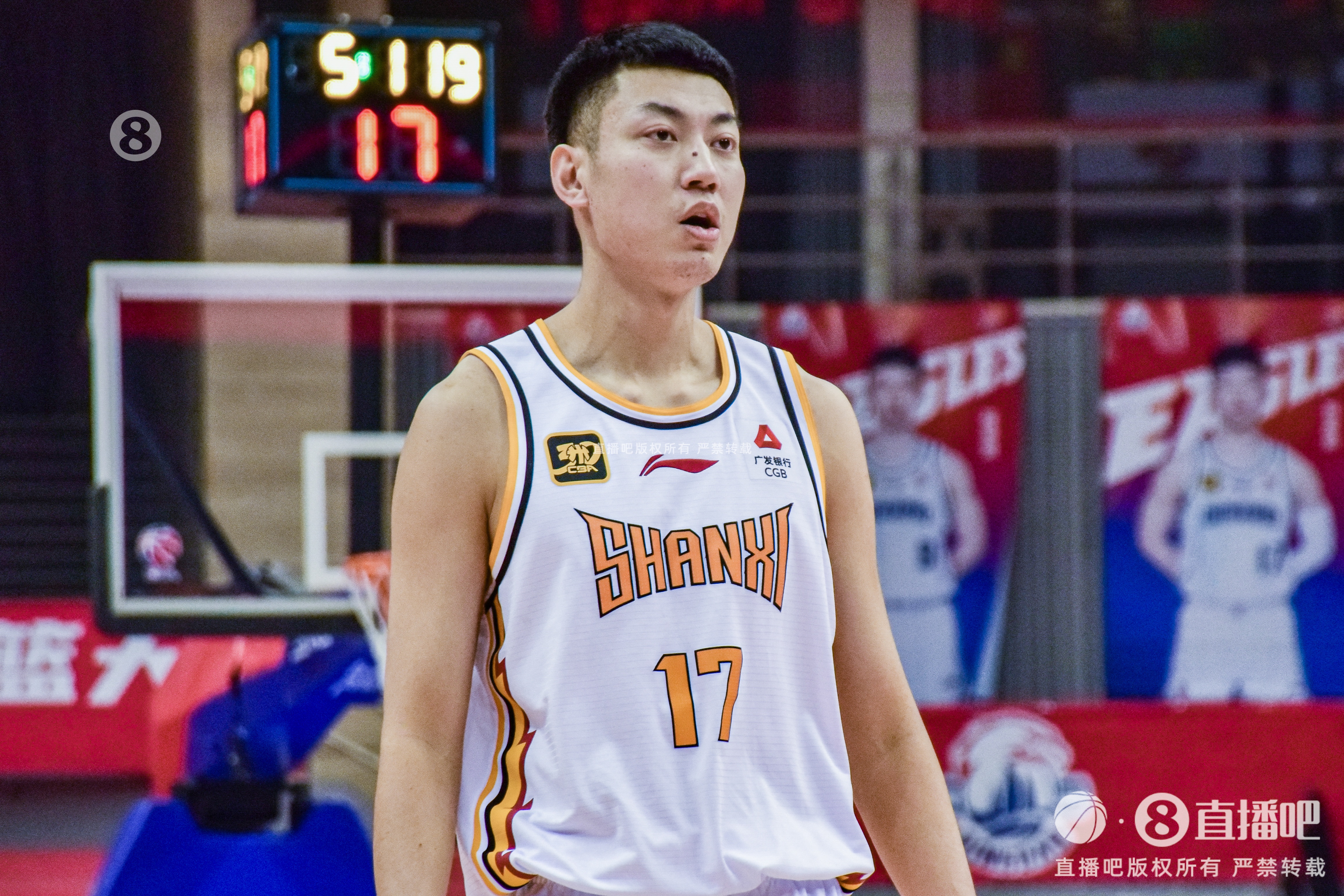 得篮板者得天下！山西全场篮板比宁波多21个&前场篮板24-11！